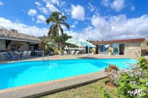 Chez Jab - villa avec piscine et sauna partagés - à 2 mins de la plage - Boucan Canot